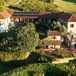 Appartamento Casa Gillo In Cascina Marenco Langhe *