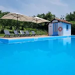 Appartamento Casa Gillo In Cascina Marenco Langhe