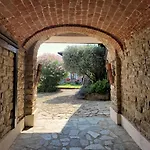 Casa Gillo In Cascina Marenco Langhe Apartamento *