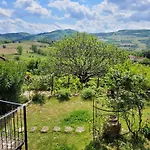 Casa Gillo In Cascina Marenco Langhe *