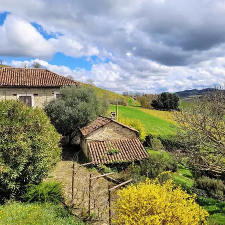 Casa Gillo In Cascina Marenco Langhe Cessole