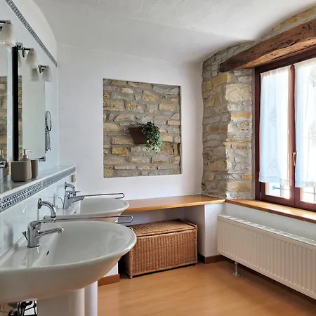 Casa Gillo In Cascina Marenco Langhe Cessole