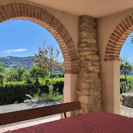 Casa Gillo In Cascina Marenco Langhe Cessole