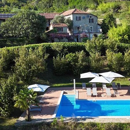 Casa Gillo In Cascina Marenco Langhe